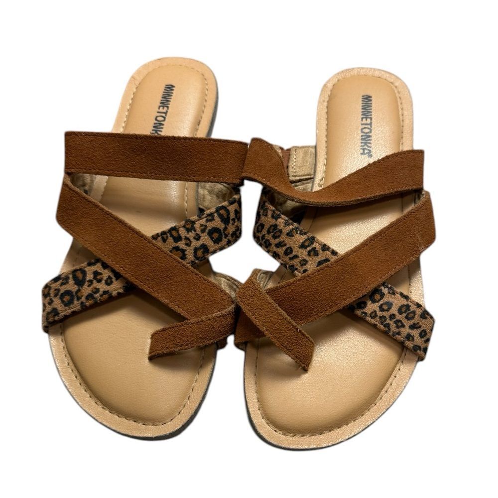Minnetonka Women's Brown and Leopard Sandals